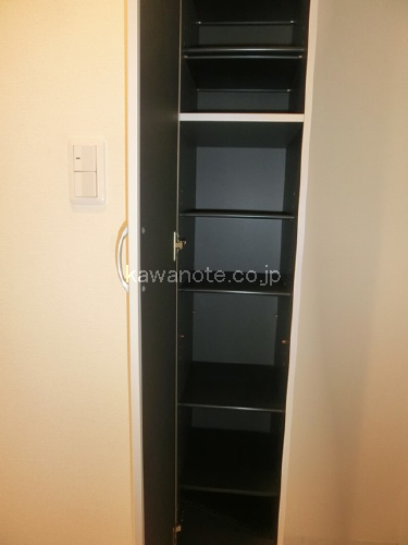 シューズボックス