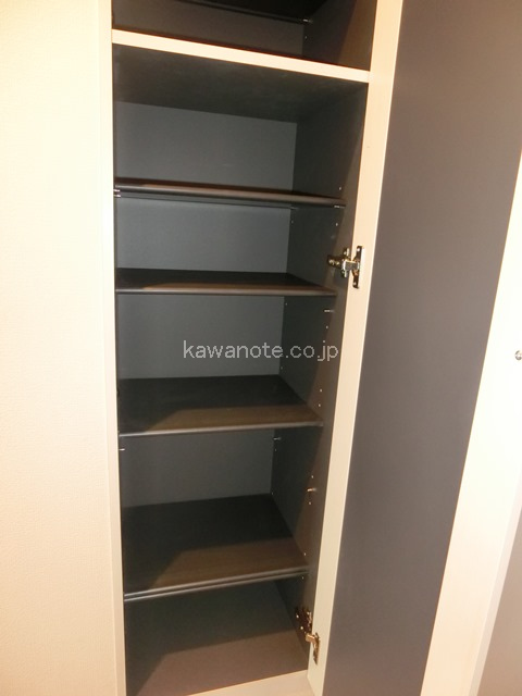 シューズボックス