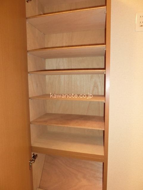 シューズボックス