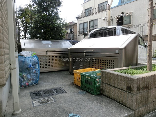 敷地内ごみ置場