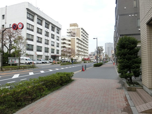 前面道路西方向