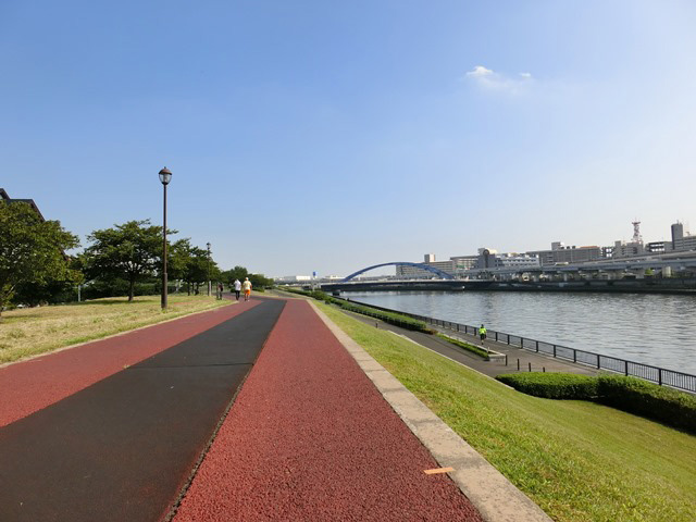 汐入公園遊歩道